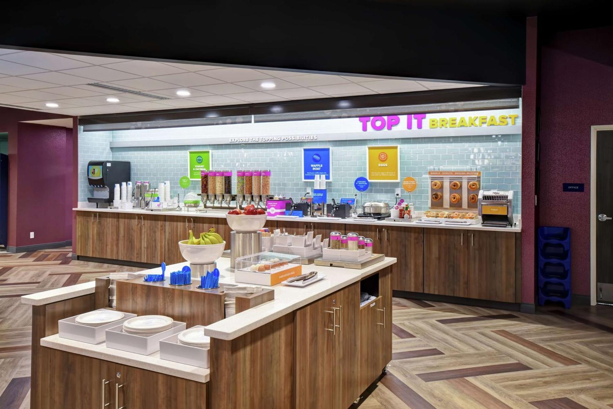 Tru By Hilton Fort Wayne Exteriör bild