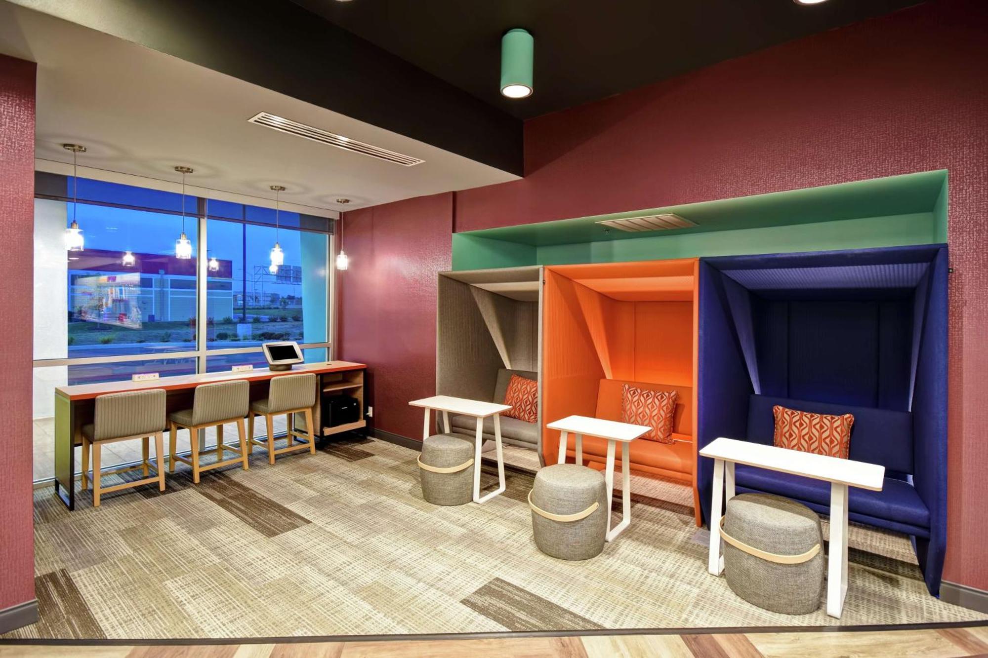 Tru By Hilton Fort Wayne Exteriör bild